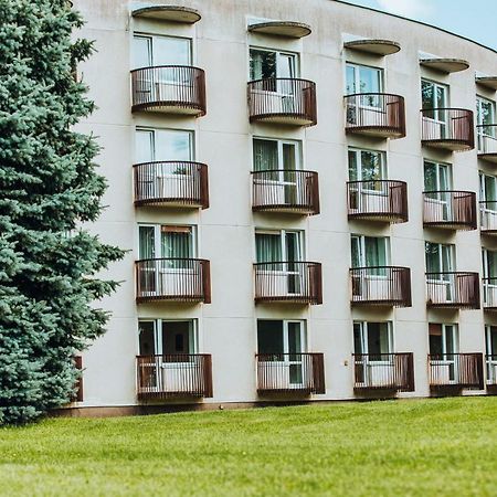 Hotel Poilsio Namai "Vyturys" à Palanga Extérieur photo