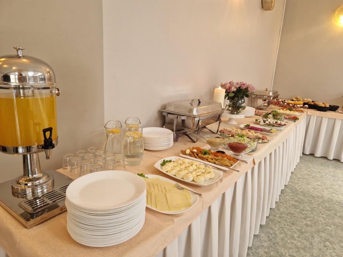 Hotel Poilsio Namai "Vyturys" à Palanga Extérieur photo