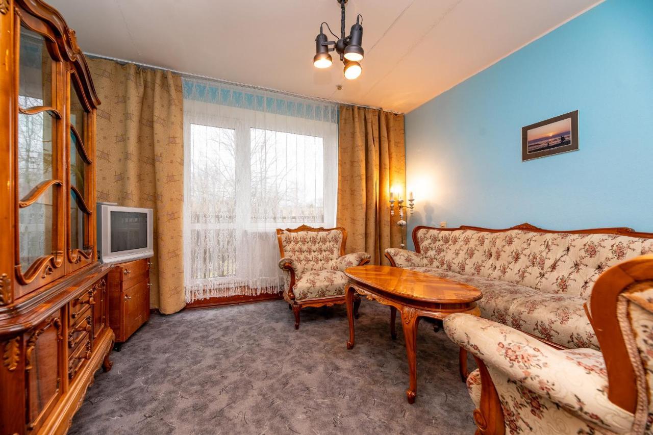 Hotel Poilsio Namai "Vyturys" à Palanga Extérieur photo